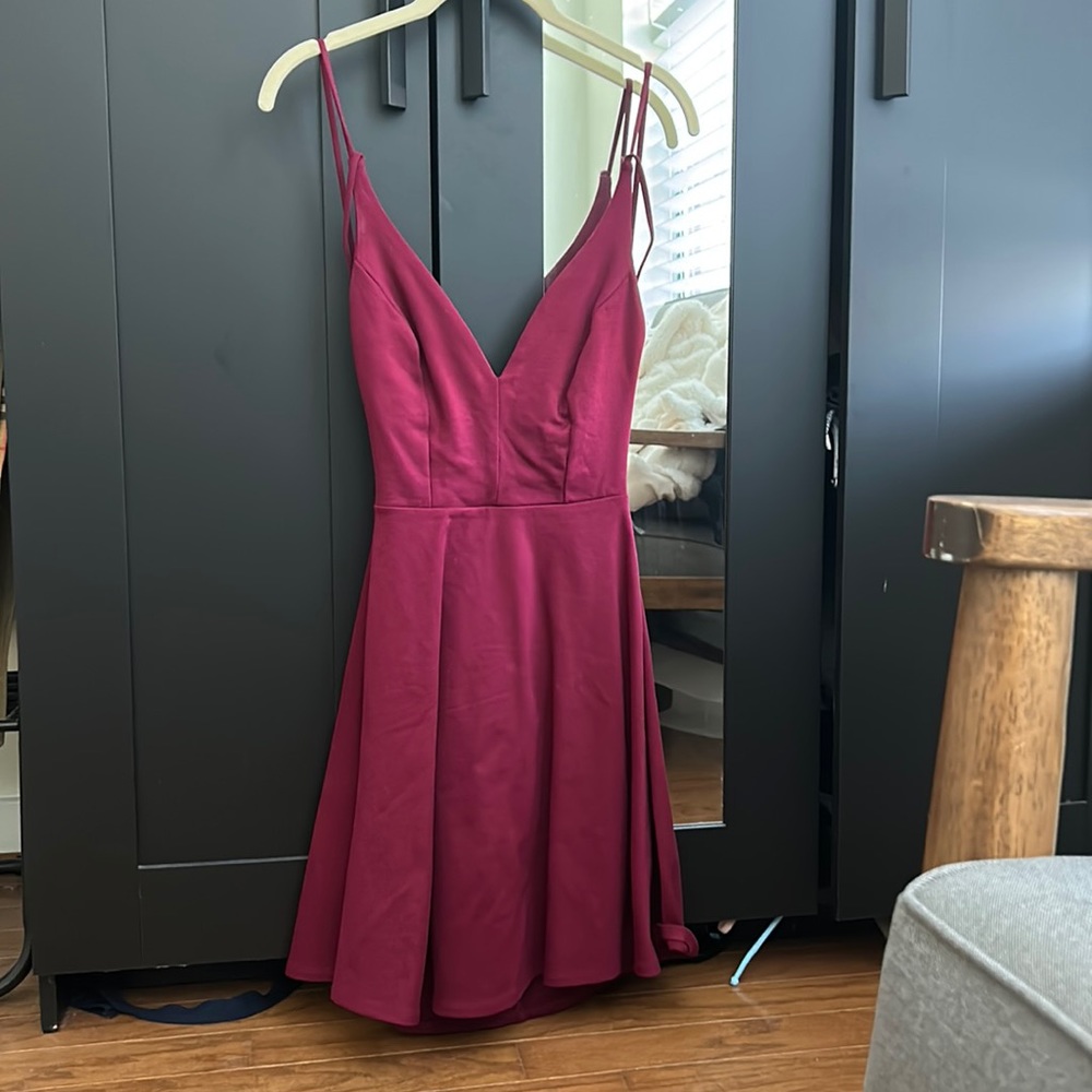 Backless wine red mini dress